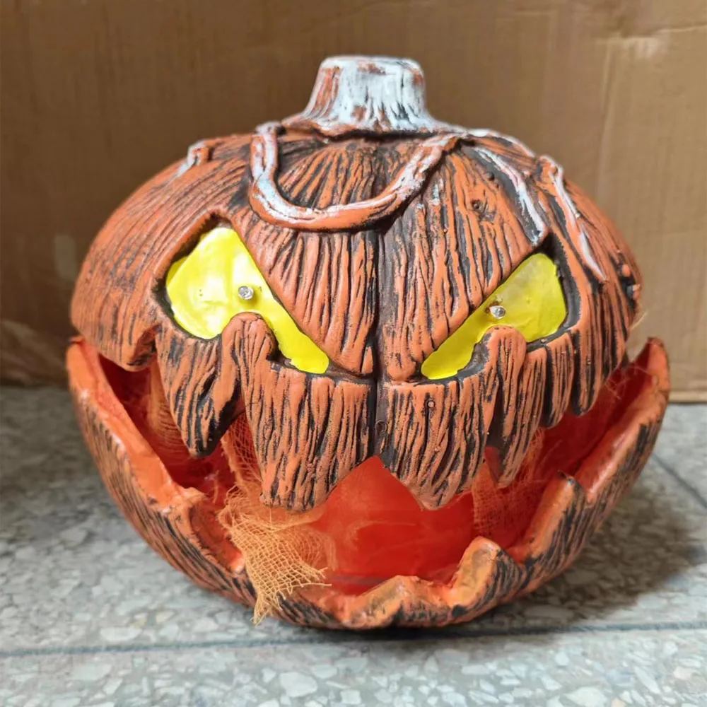 ANIMATED PUMPKIN LANTERN