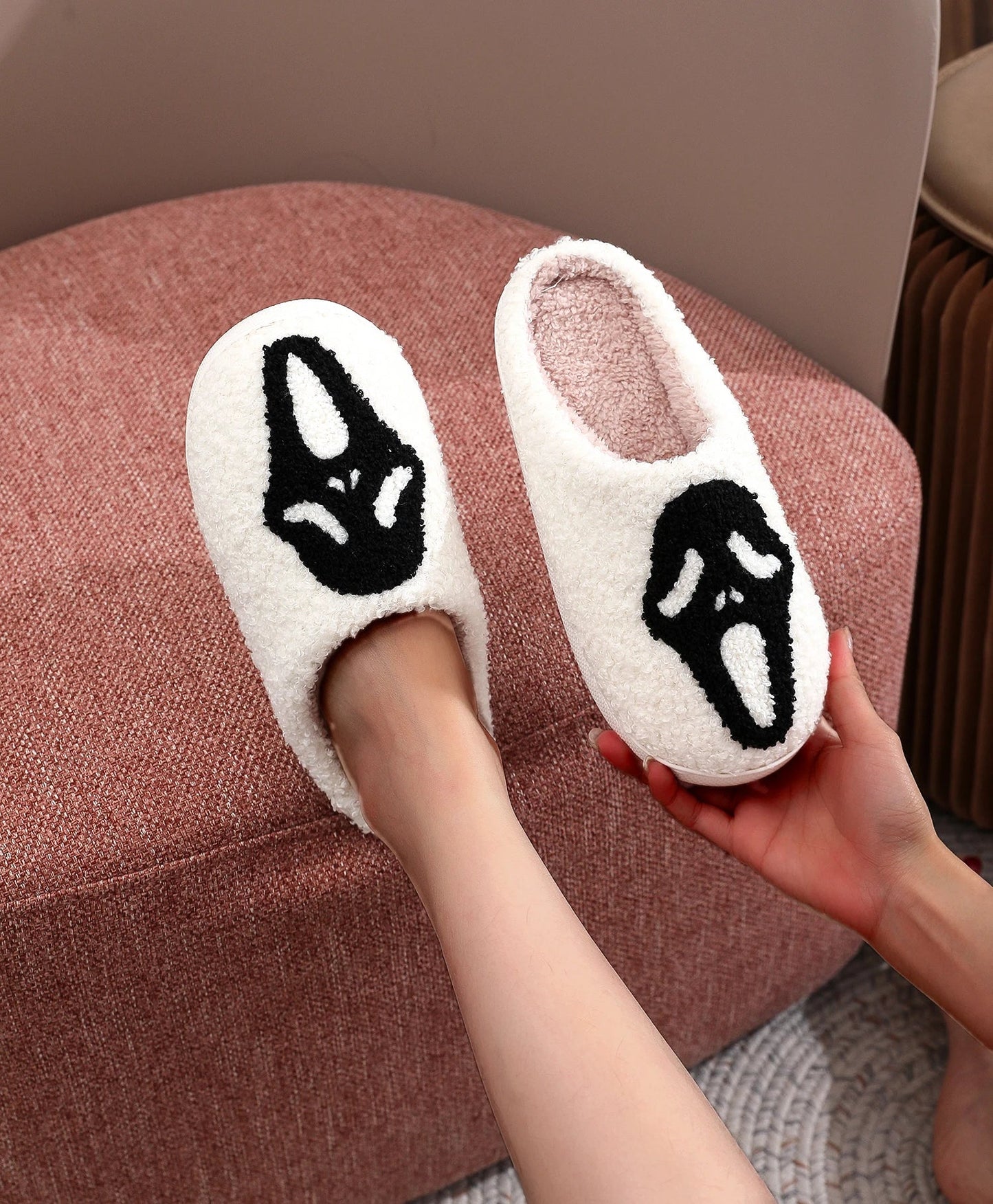 HALLOWEEN SLIPPERS
